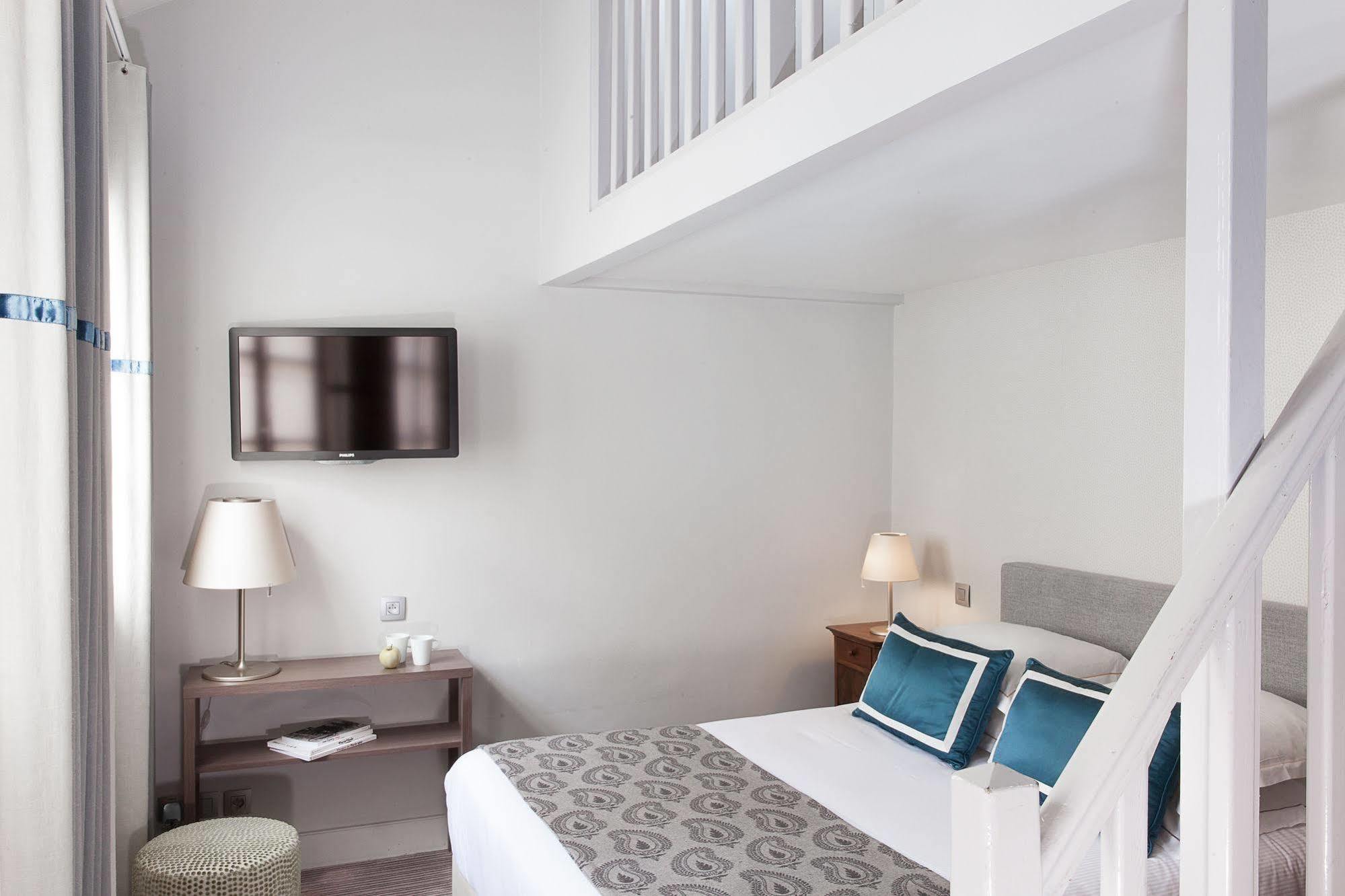 פריז Hotel De La Place Du Louvre - Esprit De France מראה חיצוני תמונה